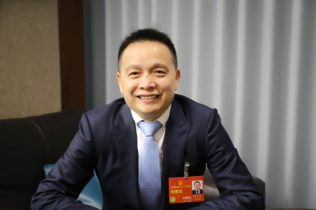 全国人大代表,盐津铺子董事长张学武:建议优化民企"出海"外部环境