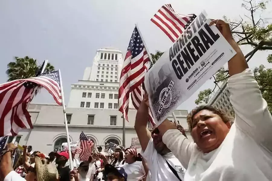 墨西哥人为什么拼命想移民美国