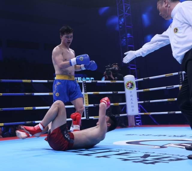 比泰拳更硬散打天下冯杰欲用ko为自己正名