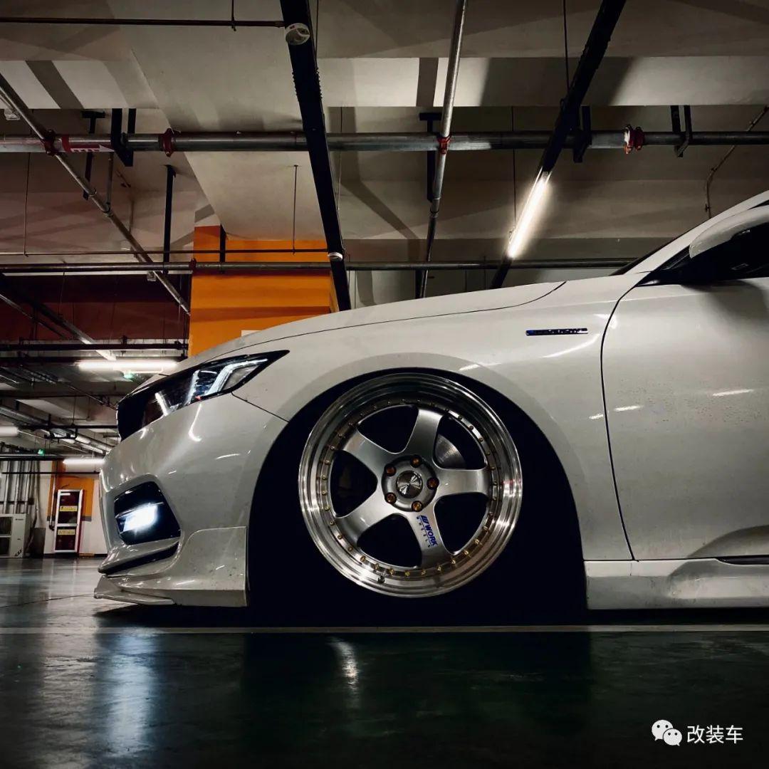 换了4套轮毂之后才明白宽体才是低趴雅阁的最终归宿