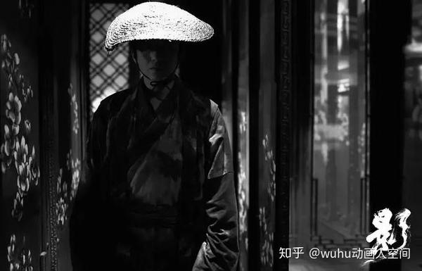 关于她作品的独特见解与分析