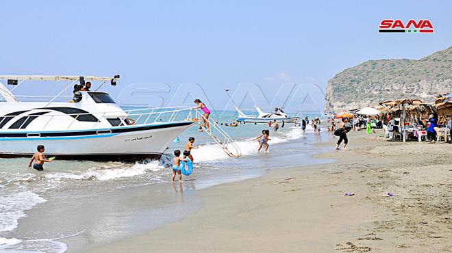叙利亚拉普拉格海滩对拉塔基亚的大众旅游开放