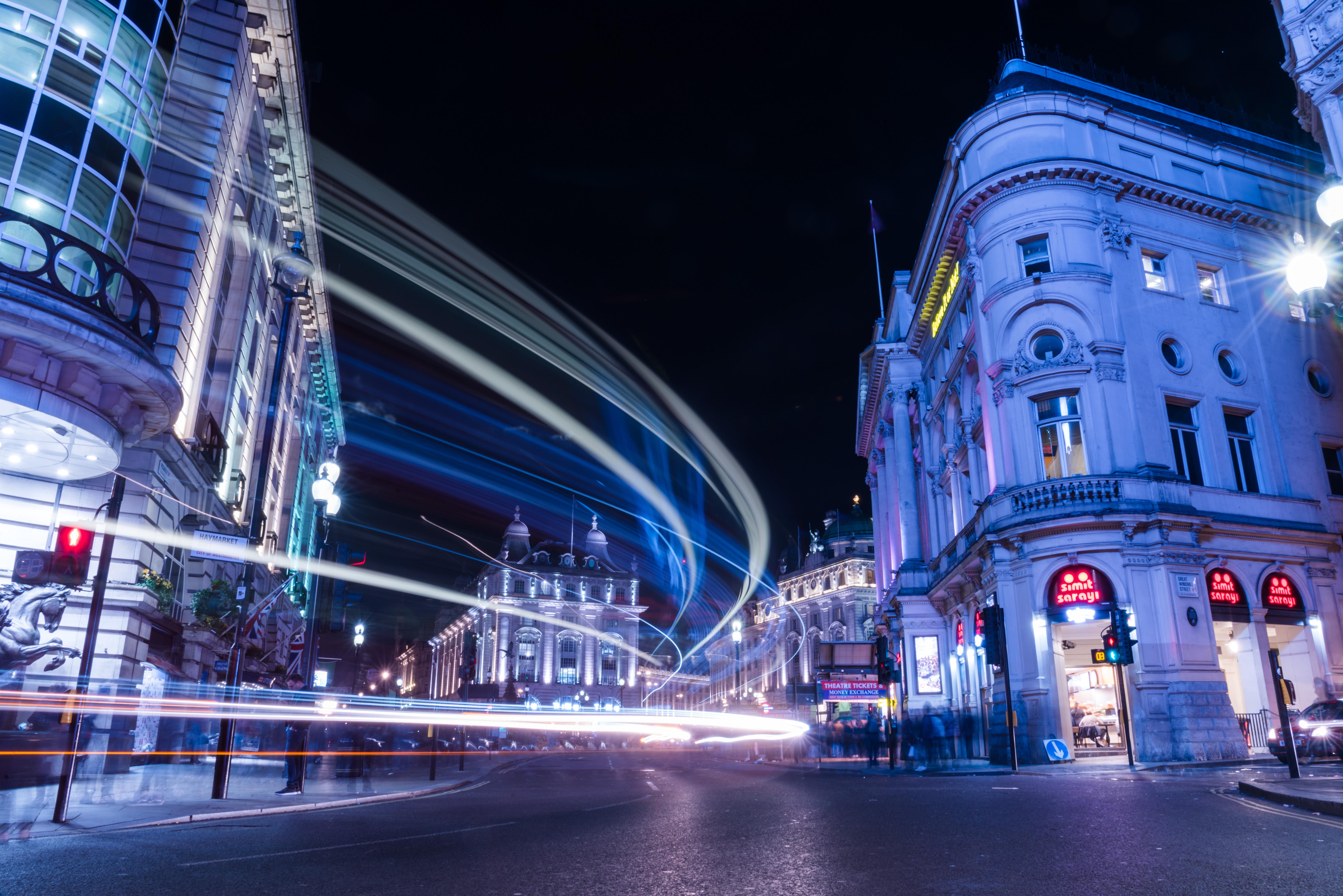 牛津街上的车流day 14 伦敦—香港—上海最后一天早上起来就去盖特