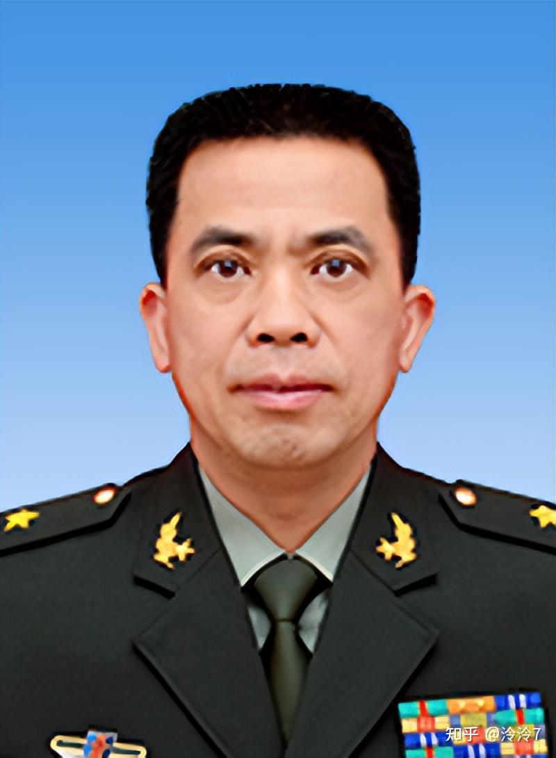 方永祥:南部战区陆军政委王抗平,男,湖南省益阳市赫山区人 ,中国人民