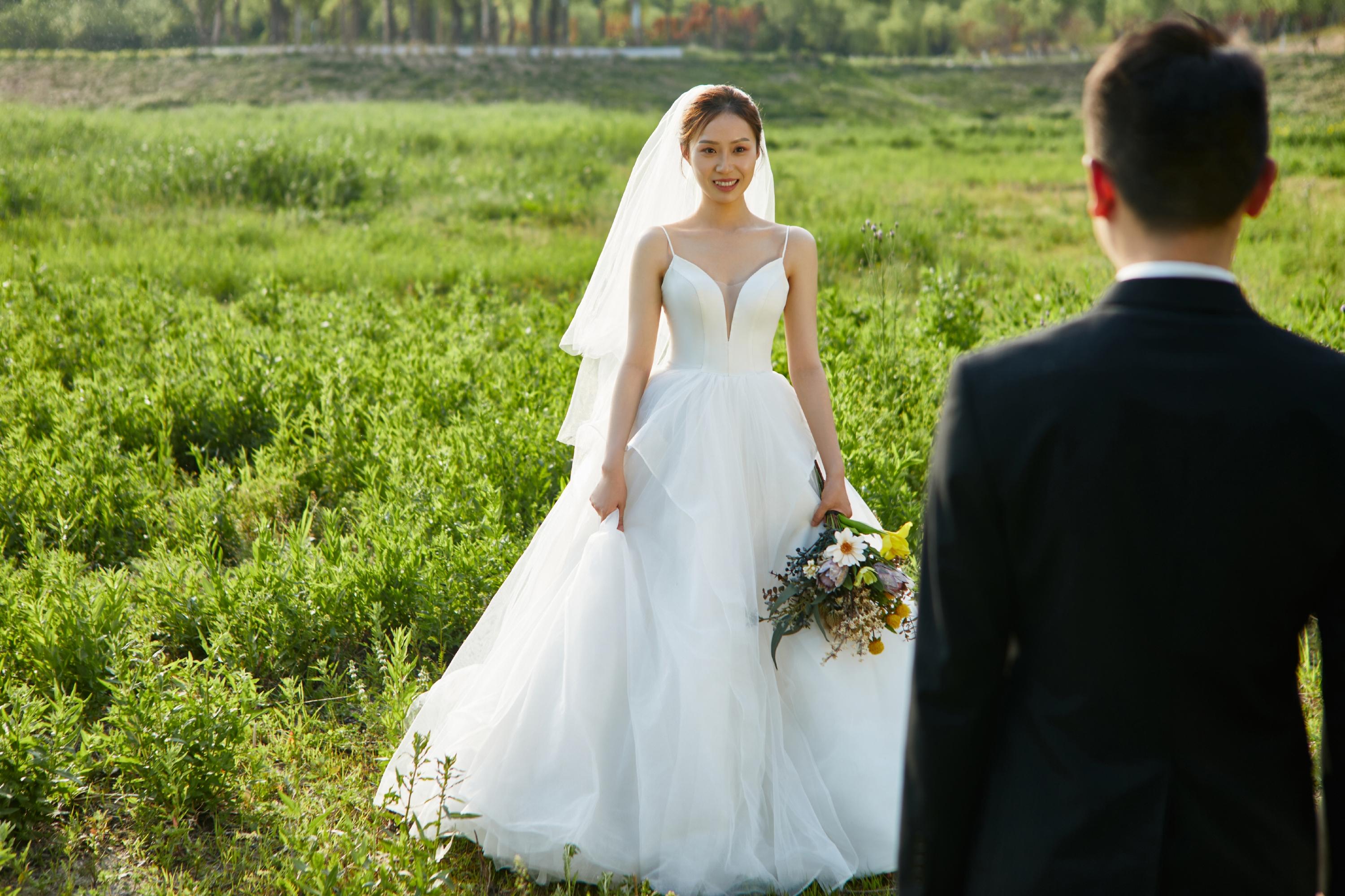 夏日限定温榆河森系电影感婚纱照