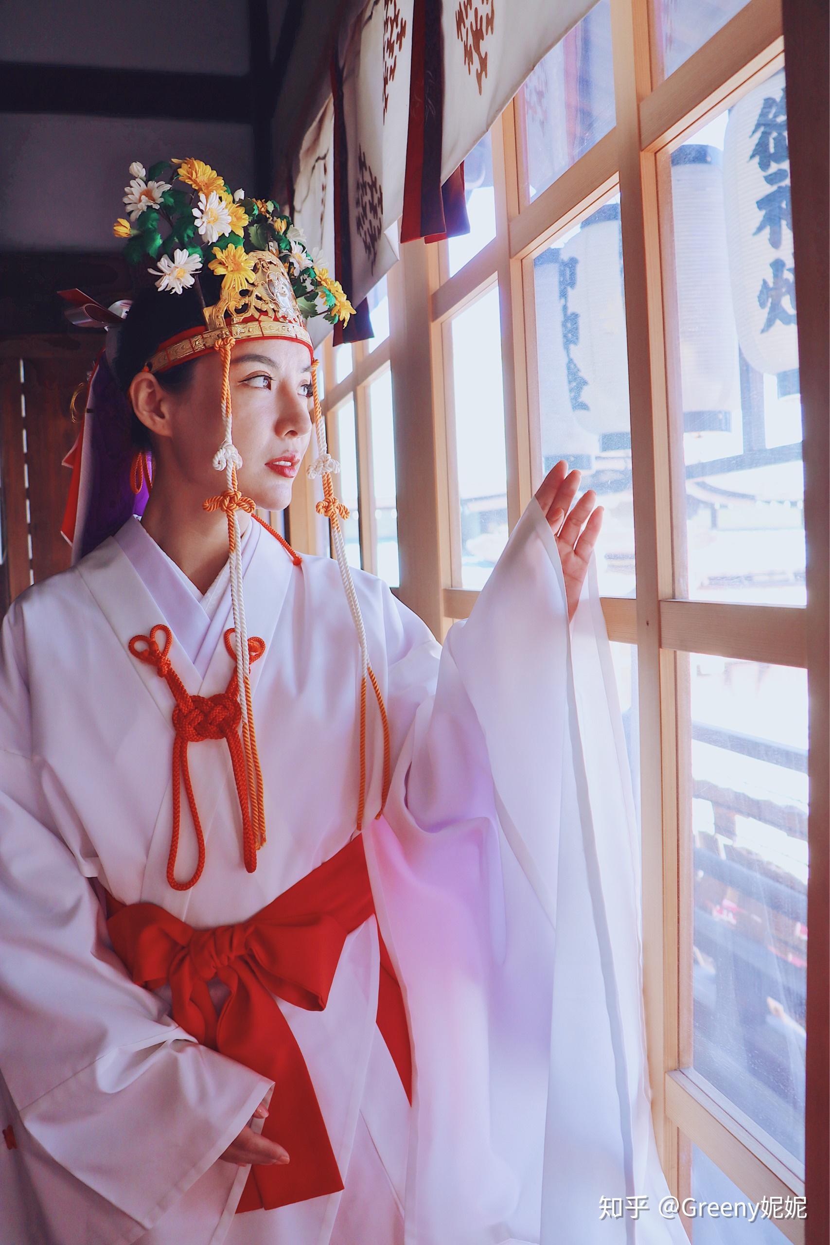 在神社当巫女是一番怎样的体验? - 知乎