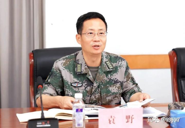 市委常委,警备区司令员:袁野