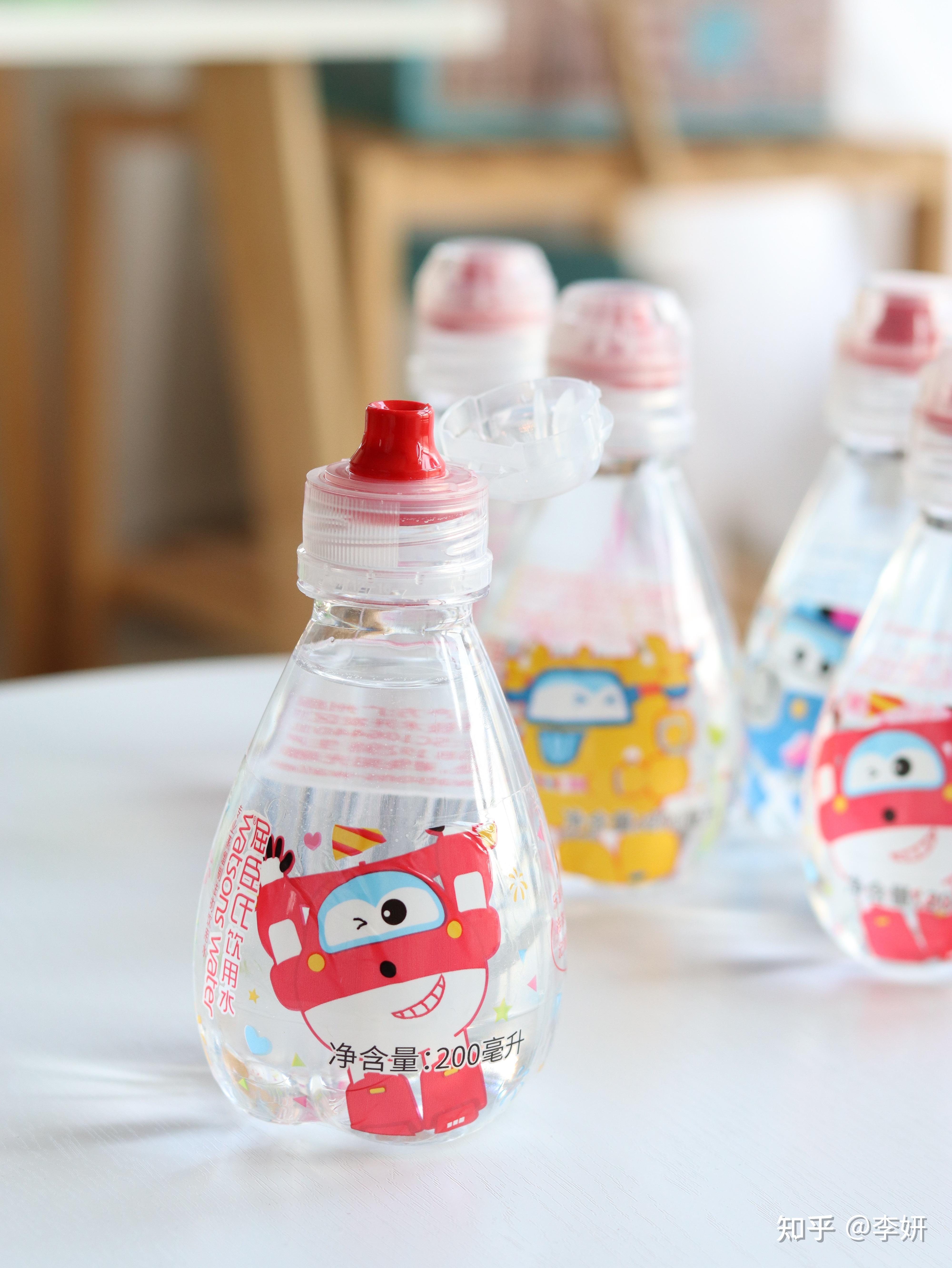自来水矿泉水纯净水哪一款才最适合儿童丨让娃爱上喝水的新发现