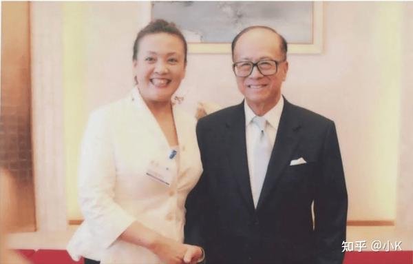白手起家，弟弟遇害，20亿俏江南落于他手，张兰称她有九条命 - 知乎