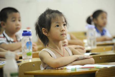 学前教育该不该纳入义务教育? - 中国教育
