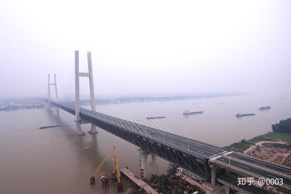 涪陵石沱长江大桥(在建)