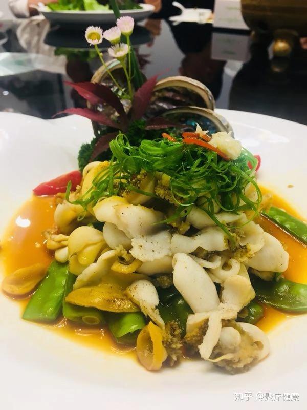 100  猪脑50 木耳  5,年年有鱼黄鱼750 丸子  50 菠萝50子孙满堂甜豆