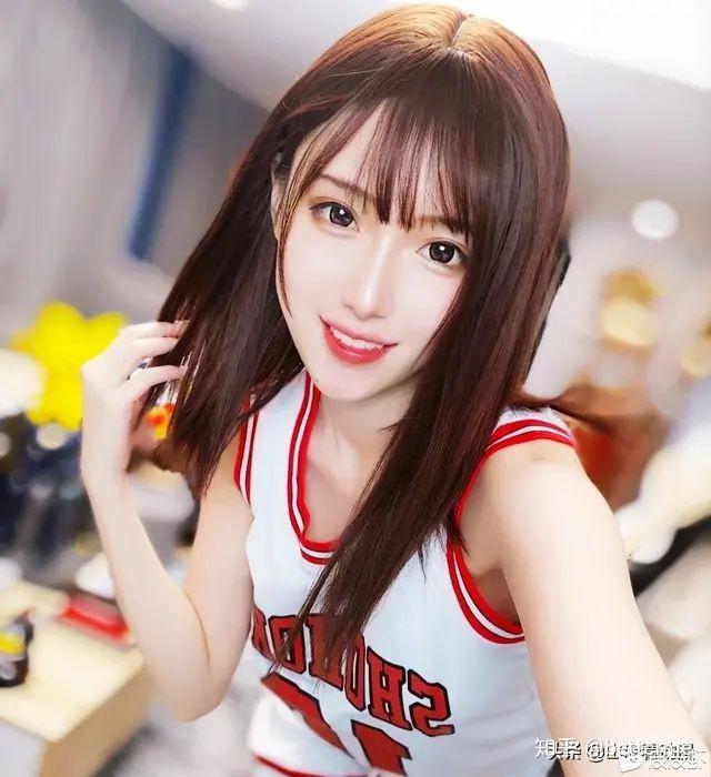 v2-864b7a071ebda4933f978bdf45416a6a_r.jpg