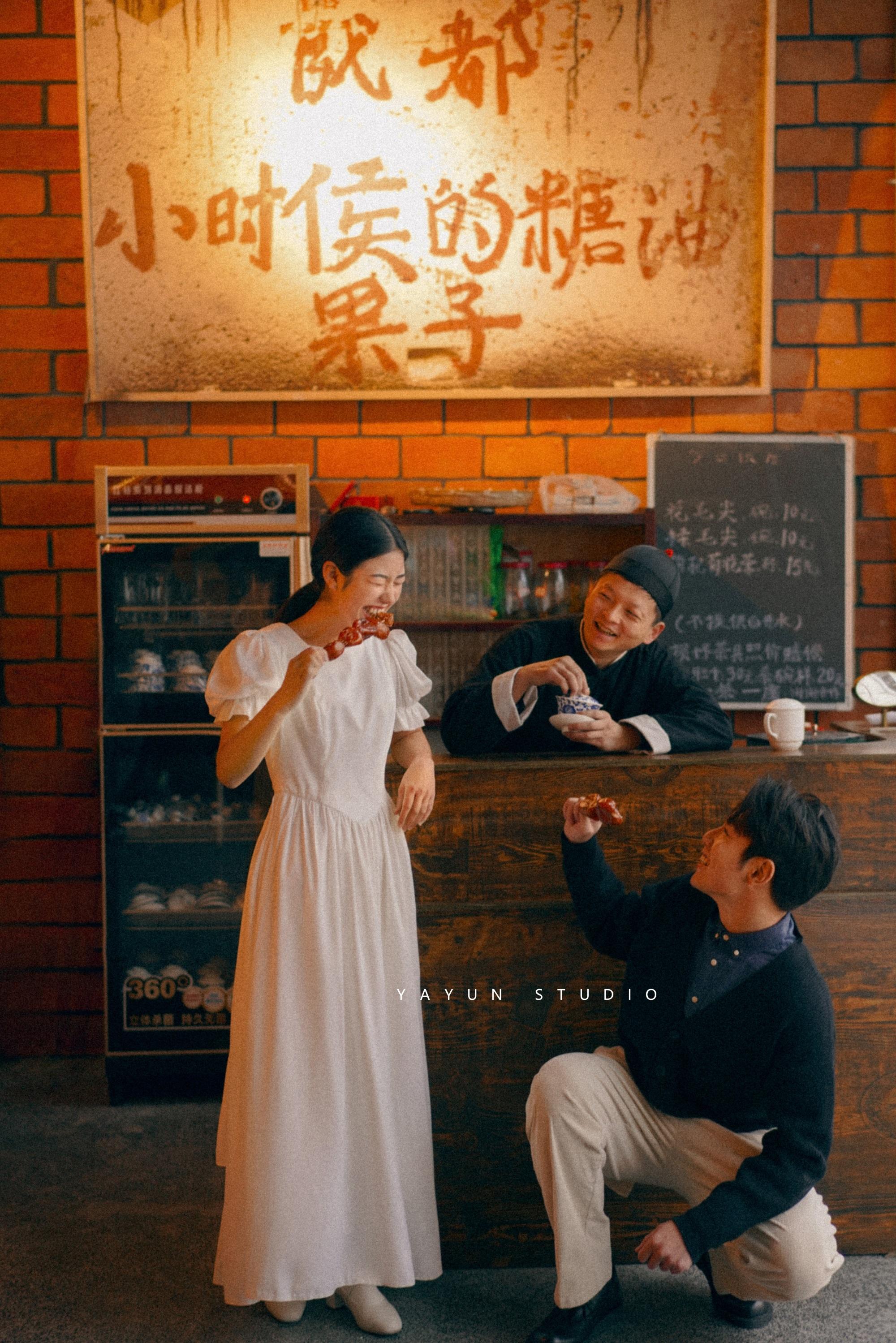 雅云摄影丨拍有故事的成都婚纱照,记录成都街头爱情 - 知乎