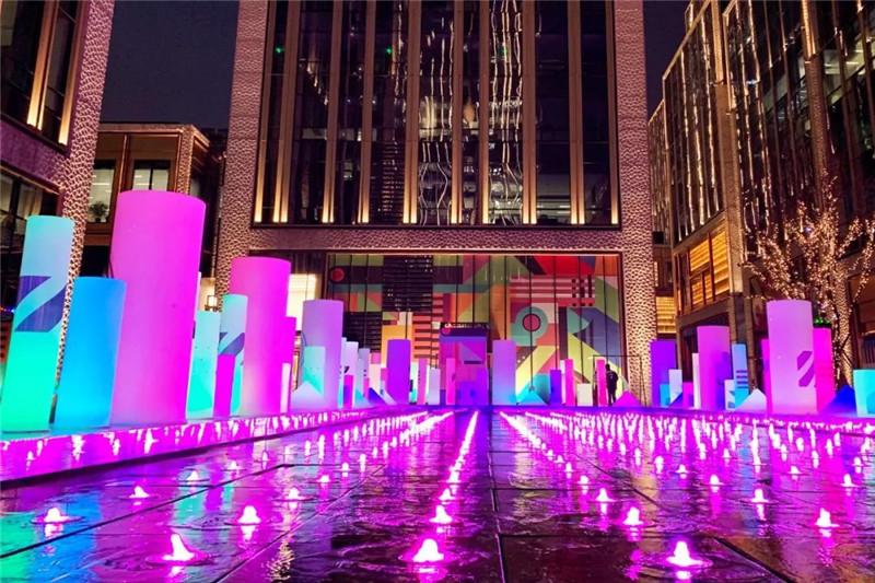 各大商场年末逃不掉的商业营销新年美陈