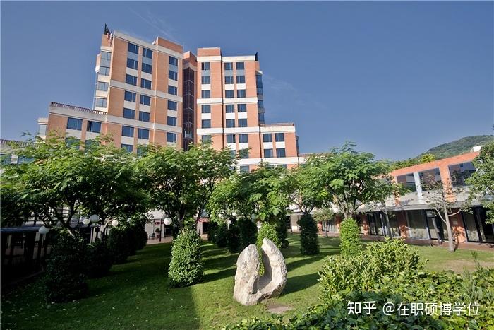 西班牙巴塞罗那大学cett学院官方硕士项目介绍