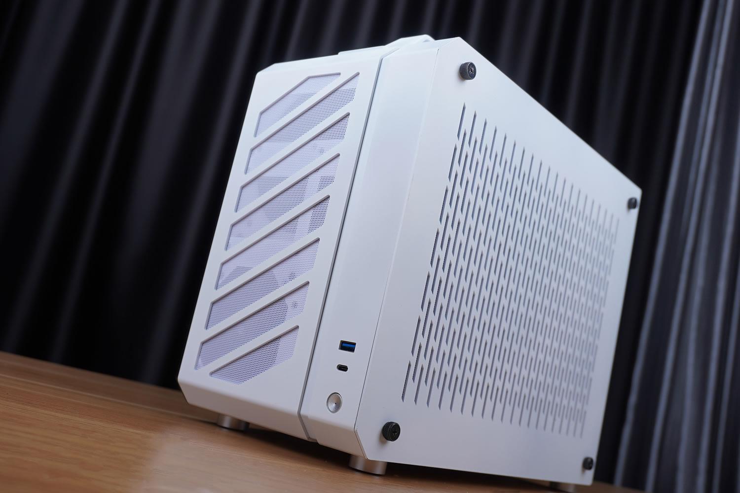 机械大师c28机箱纯白机甲装机记录