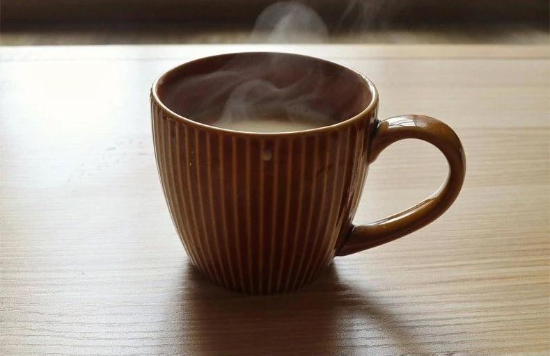 如何在家制作奶茶视频 v2-878d47d4ff1fa326884c1aa1d98fc527_r.jpg