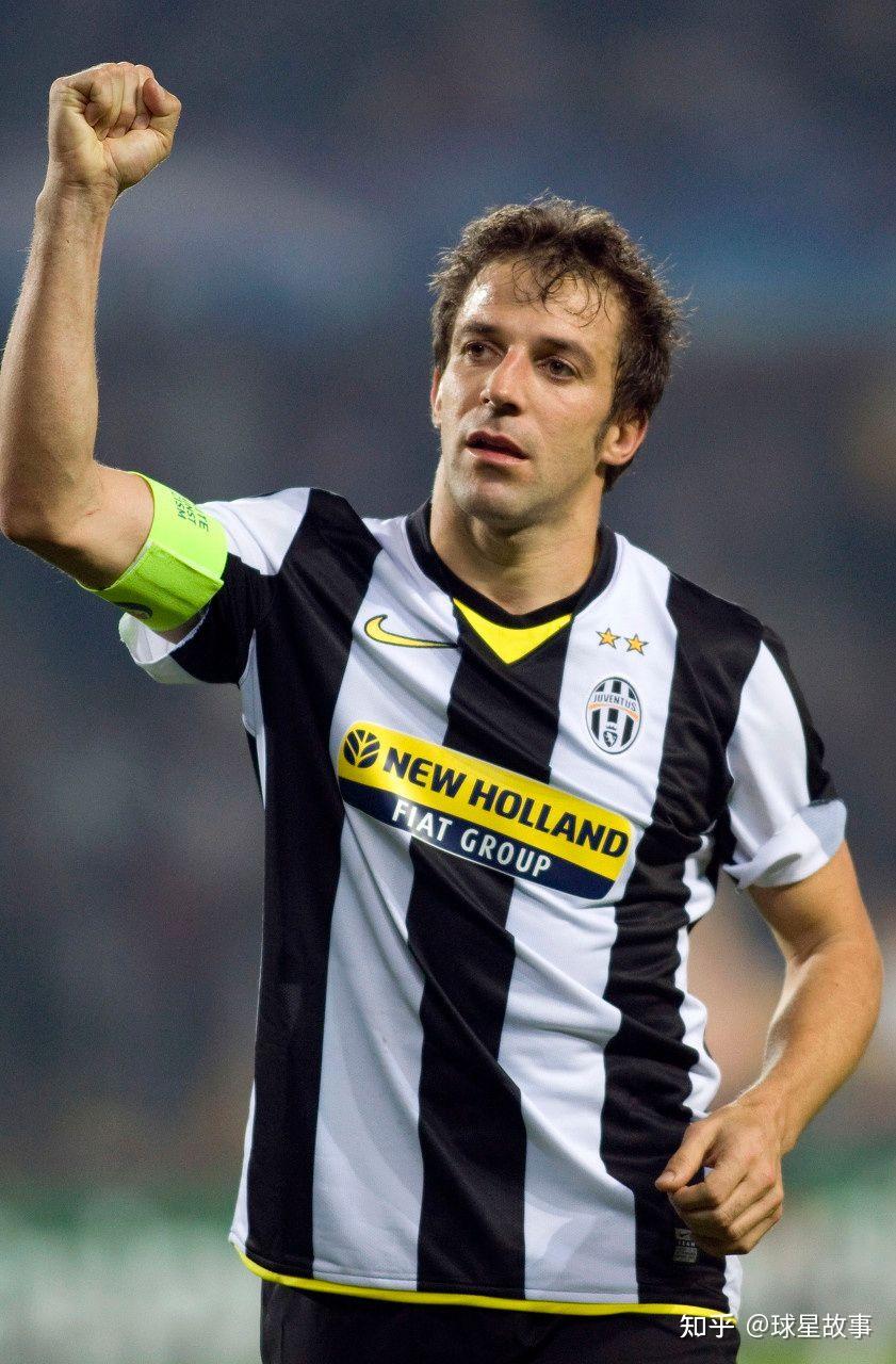 意大利足球90年代十大前锋排名不分先后开启了九号半的时代