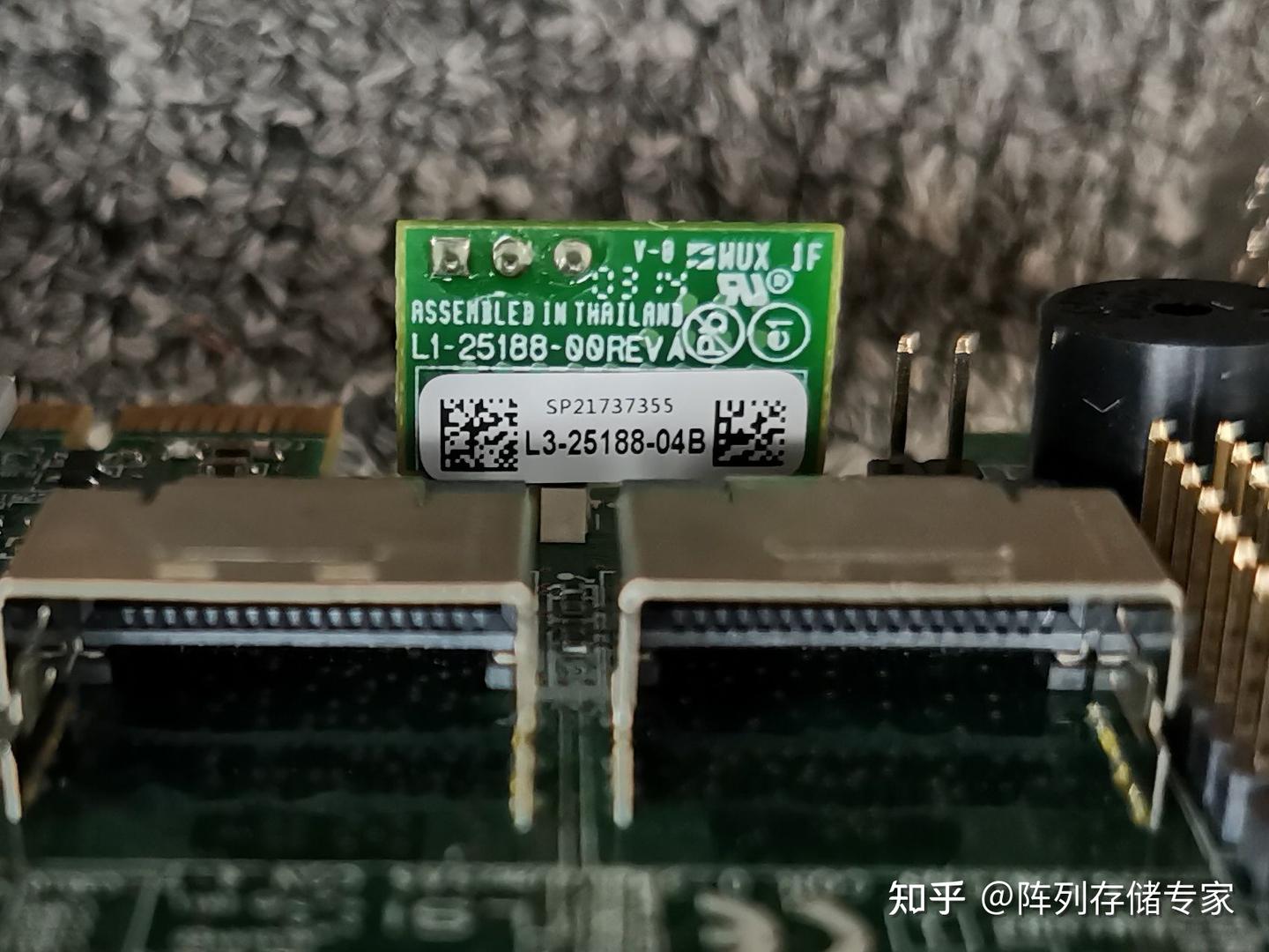 Chiave Software LSI CacheCade Pro 2.0 – Per Controller RAID Serie 9260/9280, Modello LSI00292 Licenza Fisica Lsi 9260 - Foto 5