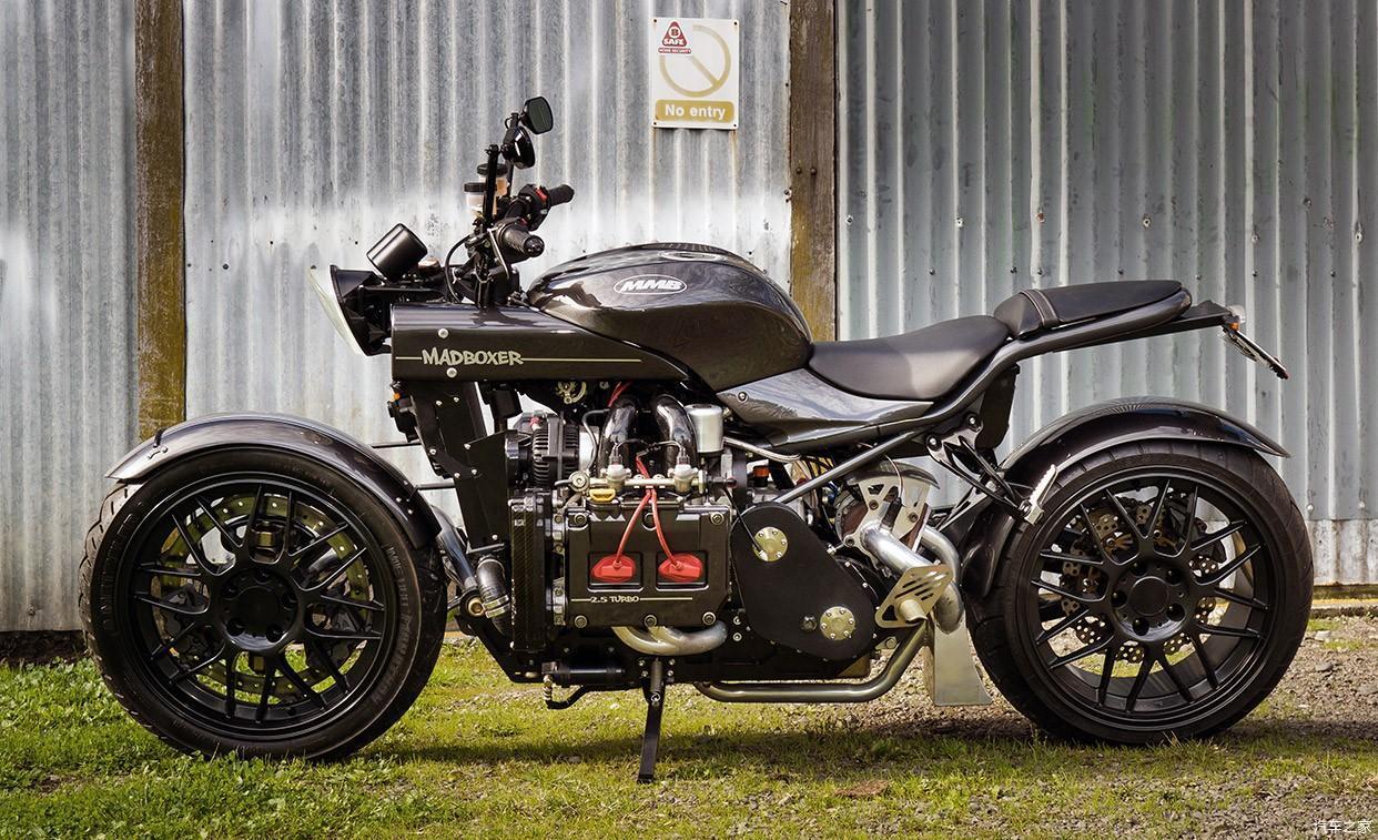 双涡轮增压2500cc排量斯巴鲁翼豹发动机装在摩托上你受得了吗