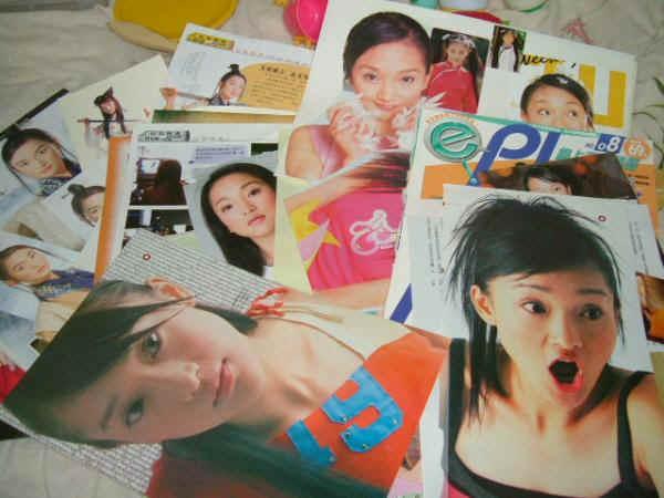 周迅频频登上各大杂志封面,也是第一个登上台湾vogue的内地明星(2000.