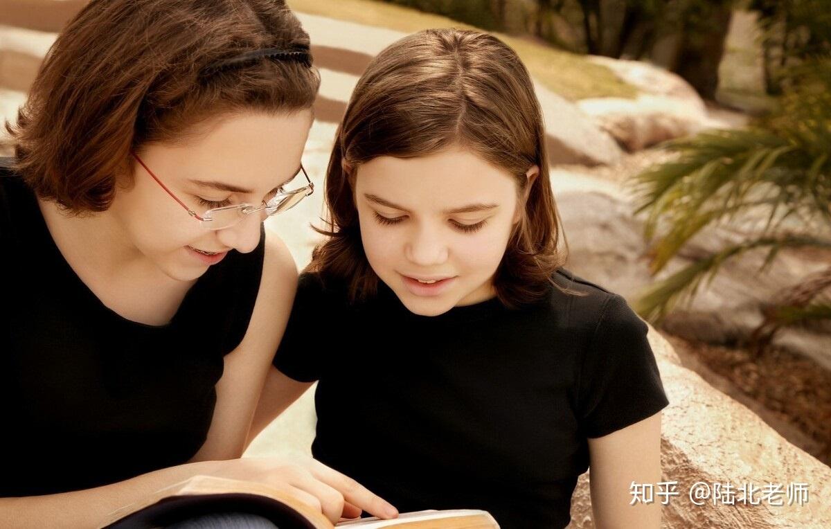 为什么青春期的孩子难沟通作为父母你需要了解下青春期孤独