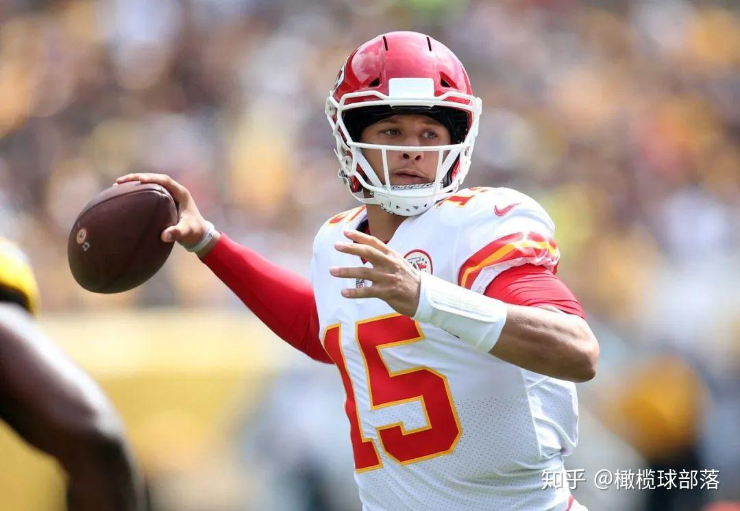 四分卫有强壮的手臂,却发现他们投出重磅炸弹的能力不足以对抗精英