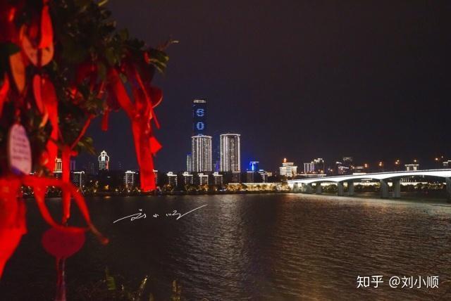 南宁和柳州,到底哪座城市的夜景才可以称得上“广西...(图11)