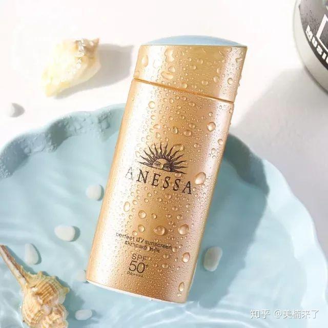 clio珂莱欧素颜霜含二氧化钛产品二氧化钛也是防晒霜的主要成分,是一