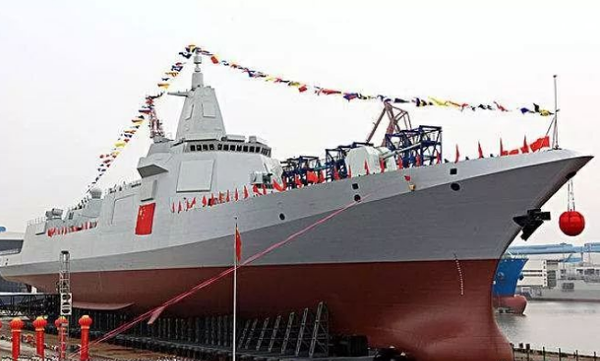 首舰"南昌"号2014年开工,2017年下水,2019年建成服役,另外还有7艘在建