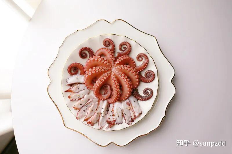 白灼八爪鱼怎么做,才能口感滑脆还不腥?这3点很关键(白灼八爪鱼怎么做好吃 家常做法视频)