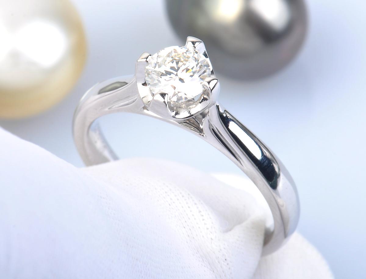 简洁精致的珠宝首饰生产批发个性珠宝设计制作经典婚戒