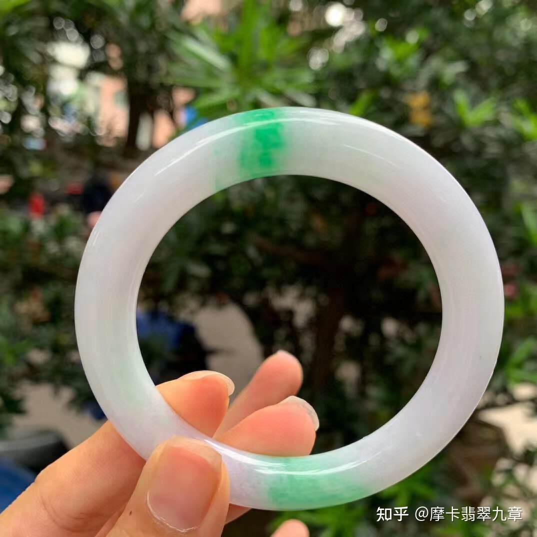 糯种飘蓝花翡翠值不值钱- 知乎