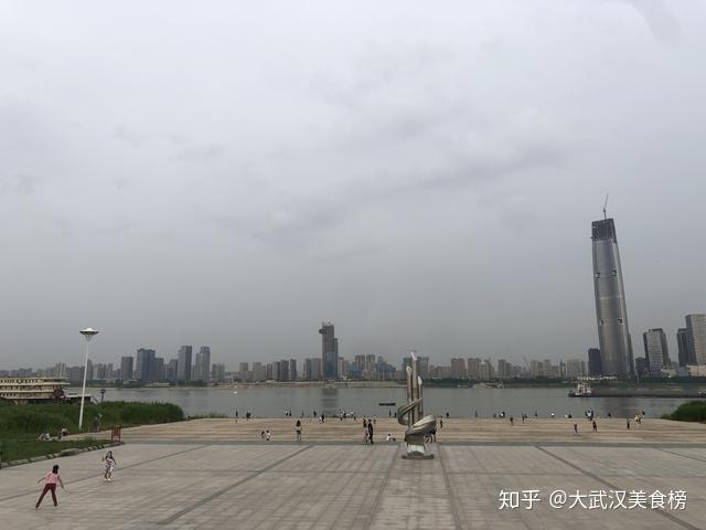 寻味武汉：同兴里，两百多米的汉口往事 - 知乎