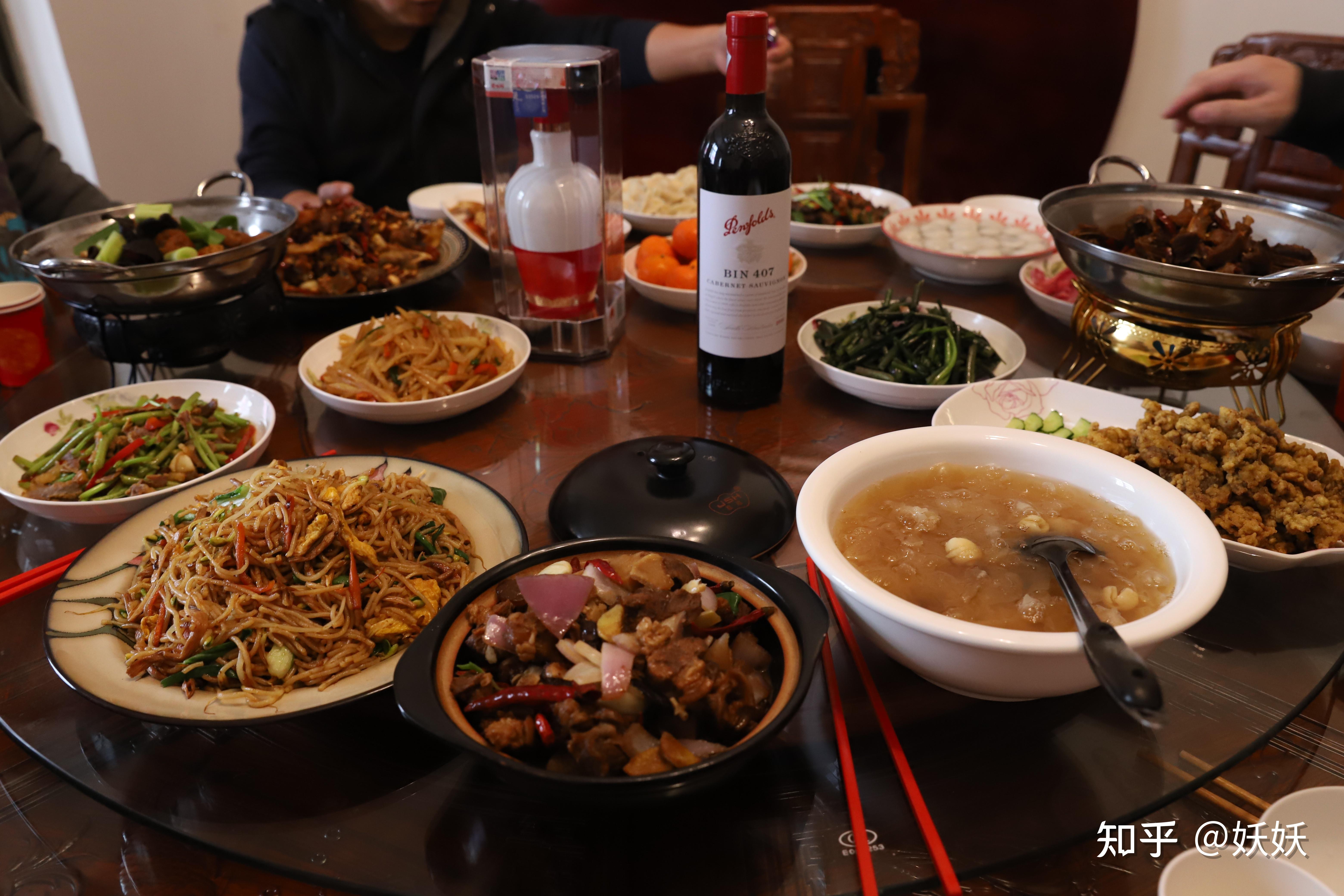 朋友来家里吃饭我准备了一桌菜网友图四图五一看就是江西菜