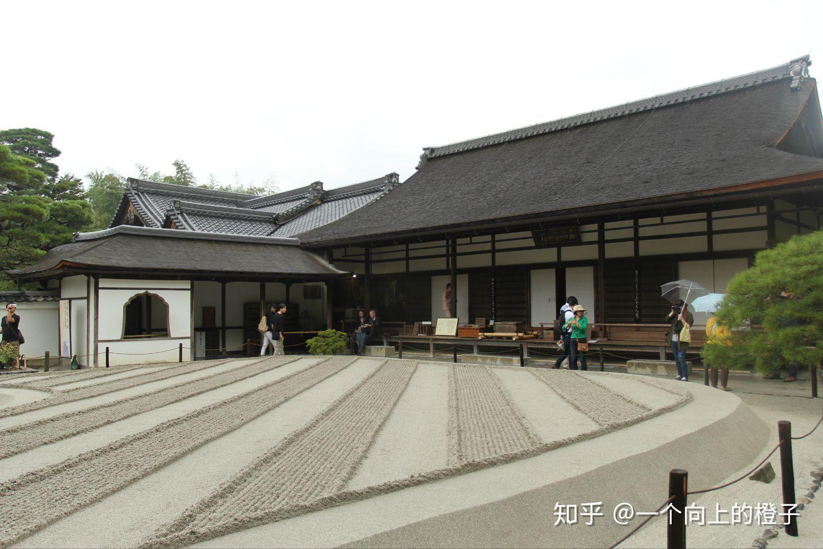 銀閣寺又名東山慈照寺,是世界文化遺產.