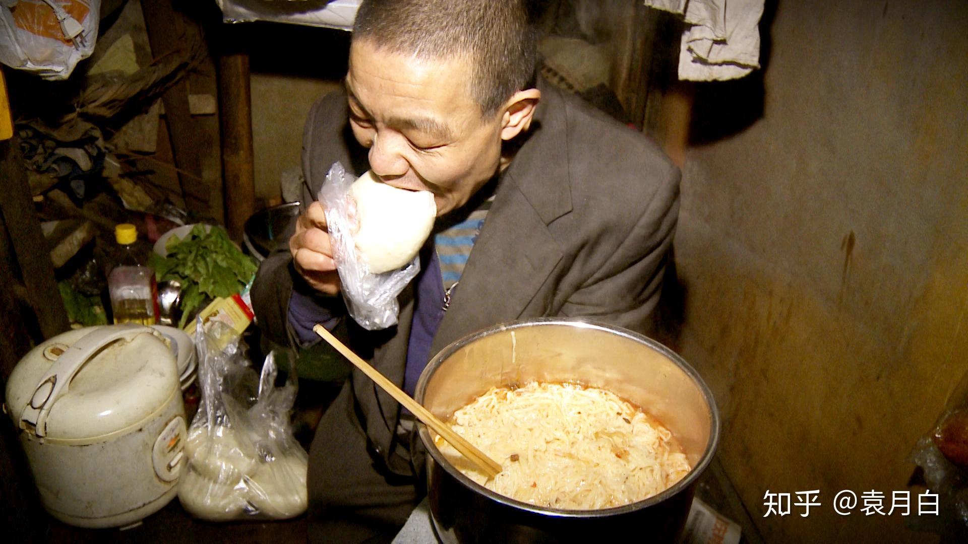 社会底层人物的生活是怎样的