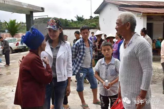 緬北著名愛心女神擁有重慶身份證回國專門騙中國窮人的