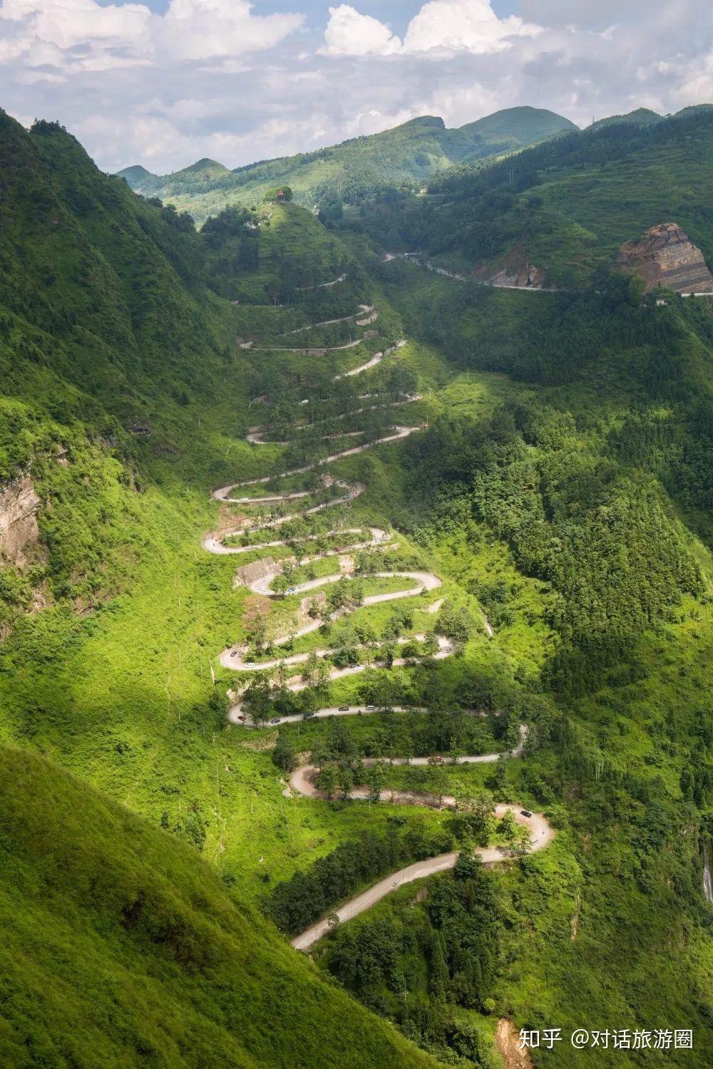 链上旅游山路18弯也太少了吧108弯的盘山公路你见过吗