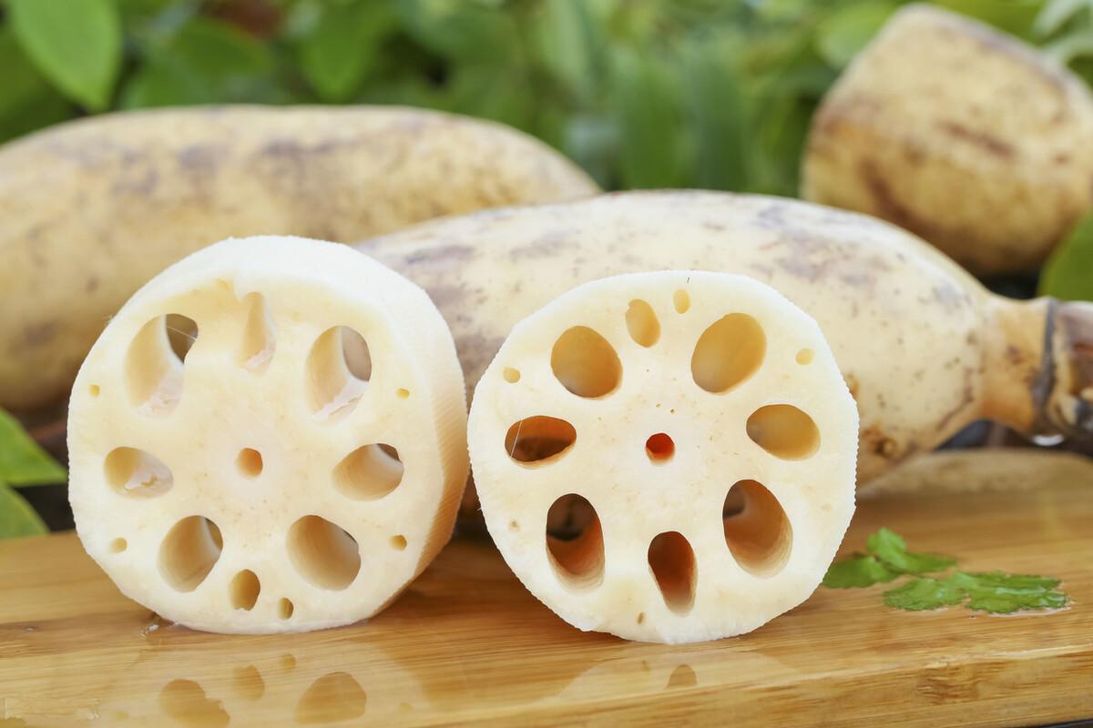 莲藕七孔和九孔有啥区别(莲藕七孔和九孔有啥区别图片)如何区分"粉藕"