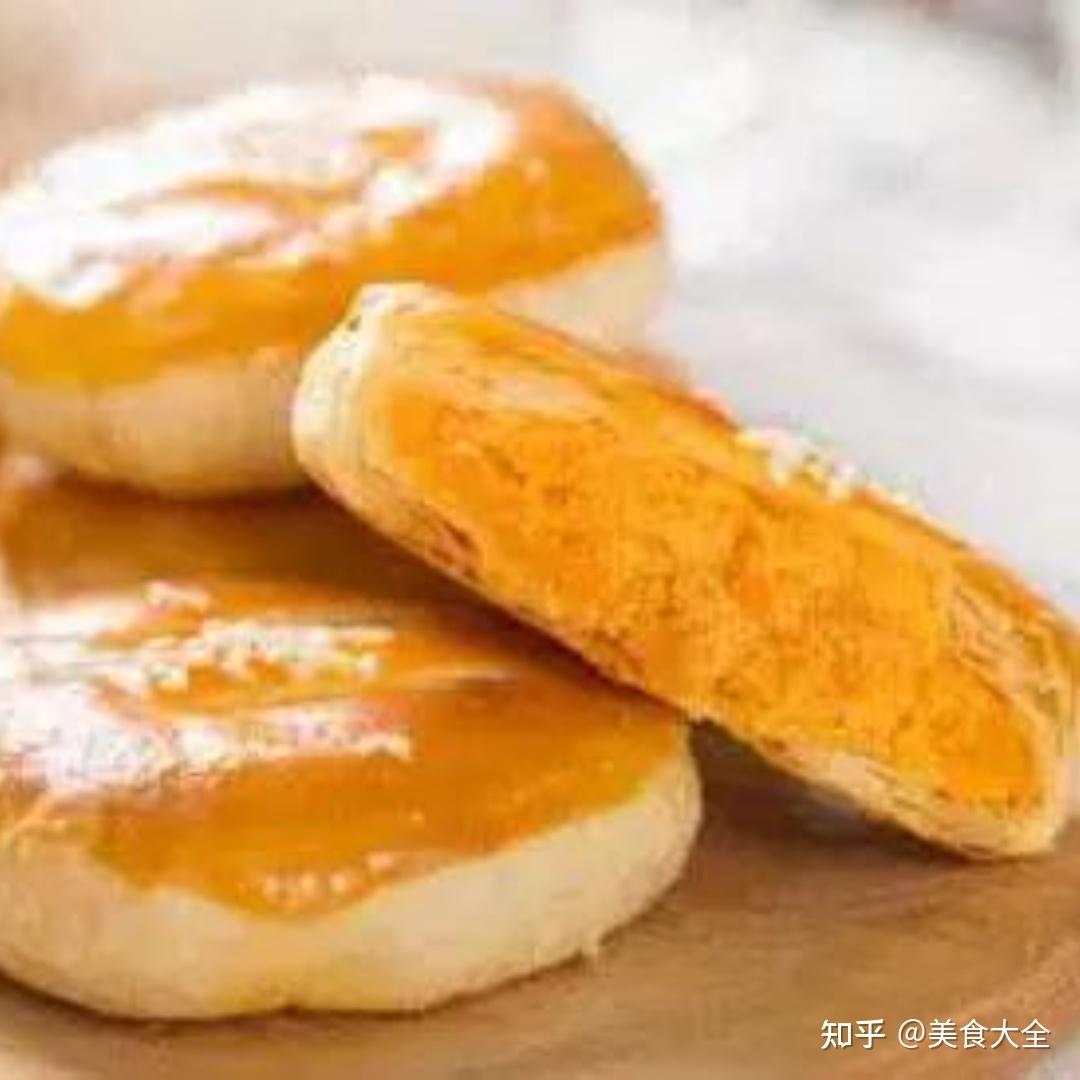 老婆饼,咬一口酥的掉渣渣儿