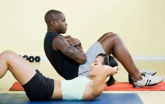 练腹肌教程图片 v2-8a54e135c9c39fe555865984d42328f1_1440w.jpg?source=172ae18b