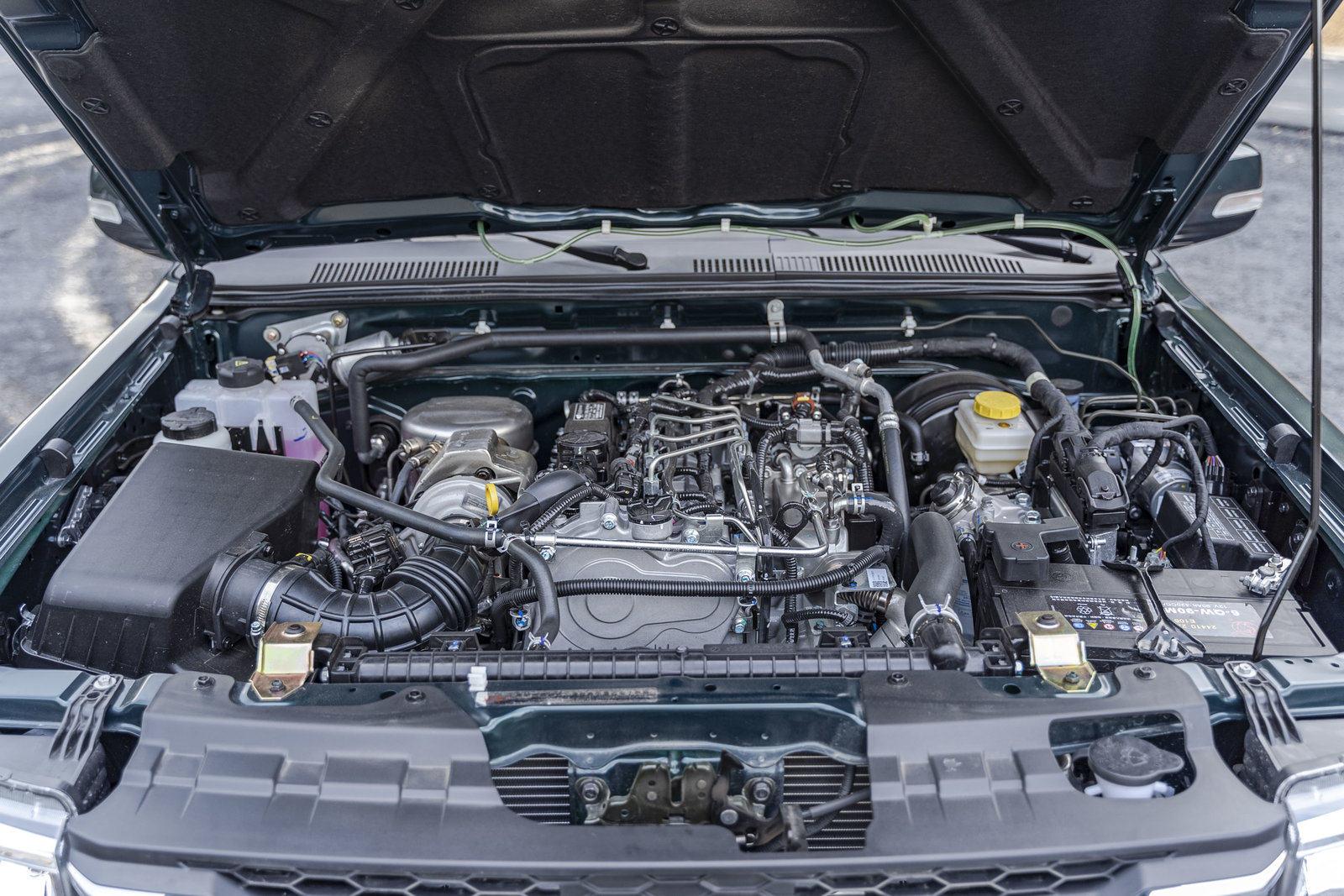 4t直列四缸涡轮增压柴油发动机,这台发动机的技术比老款的进步很多