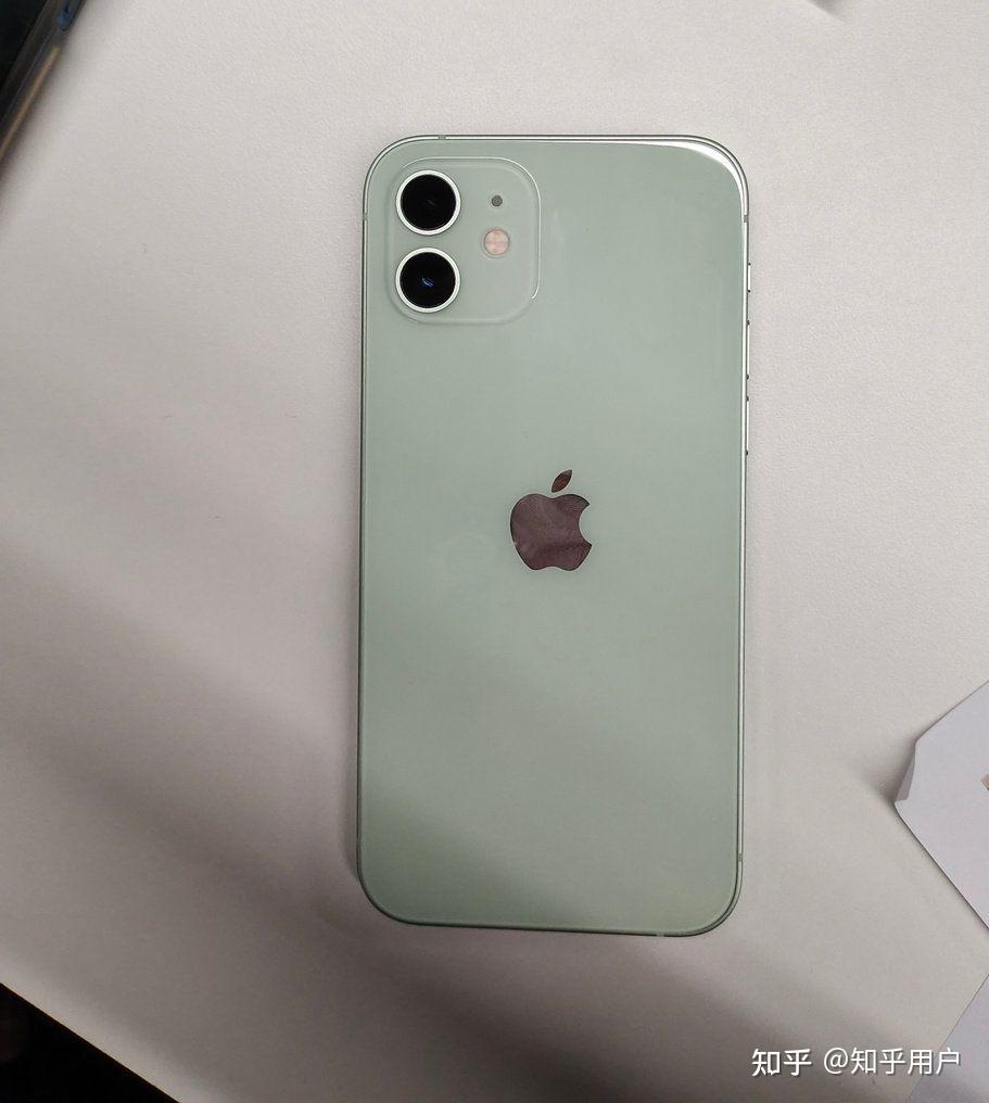 iphone12绿色男女生都喜欢的颜色