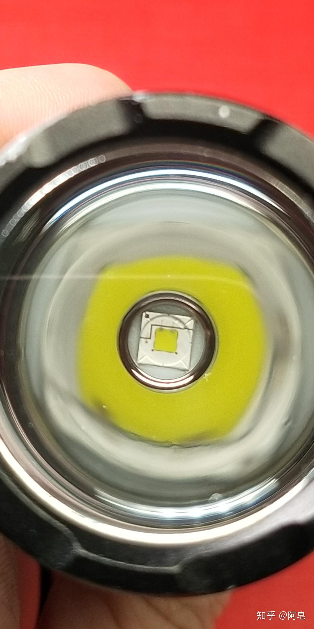 切果冻的sst40灯珠添加下大佬的补充既然要去果冻,为什么出厂的时候带