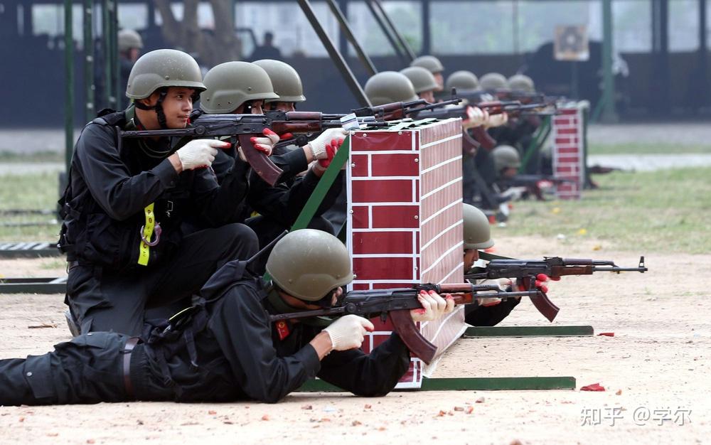 越南机动警察演习(多图) - 知乎