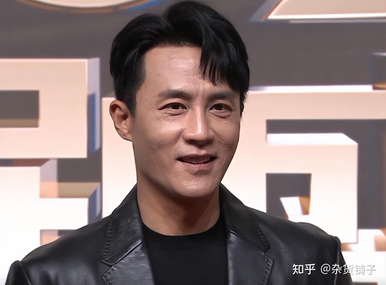 国剧盛典红毯周涛好真实秦海璐这么美了冯绍峰姨味足