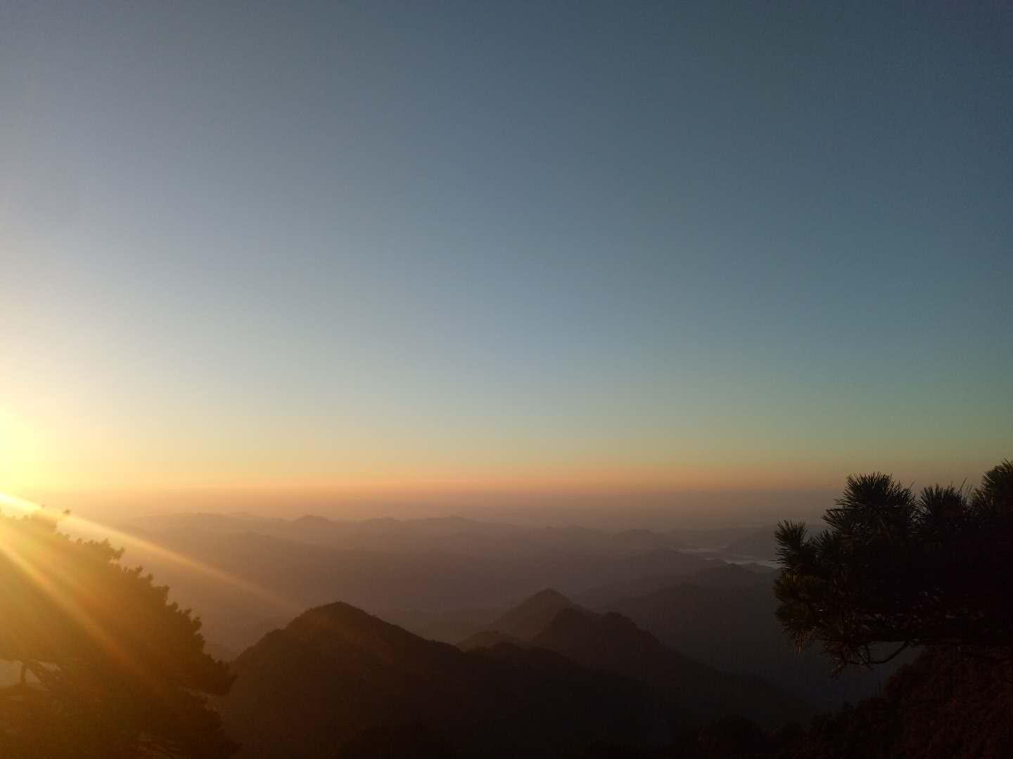 嵩山日出是几点出来的 v2-8aac9a89f84f233ee241f904bb75eabe_1440w.jpg?source=172ae18b