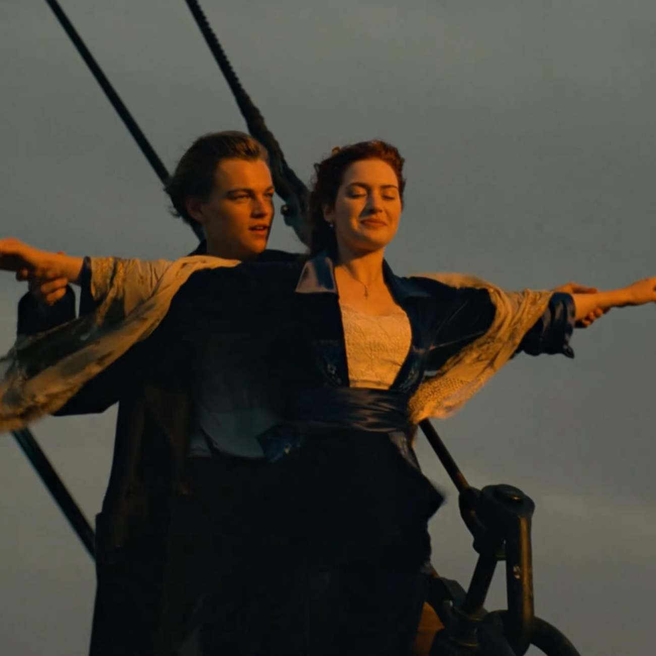 有没有泰坦尼克号杰克露丝的高清壁纸